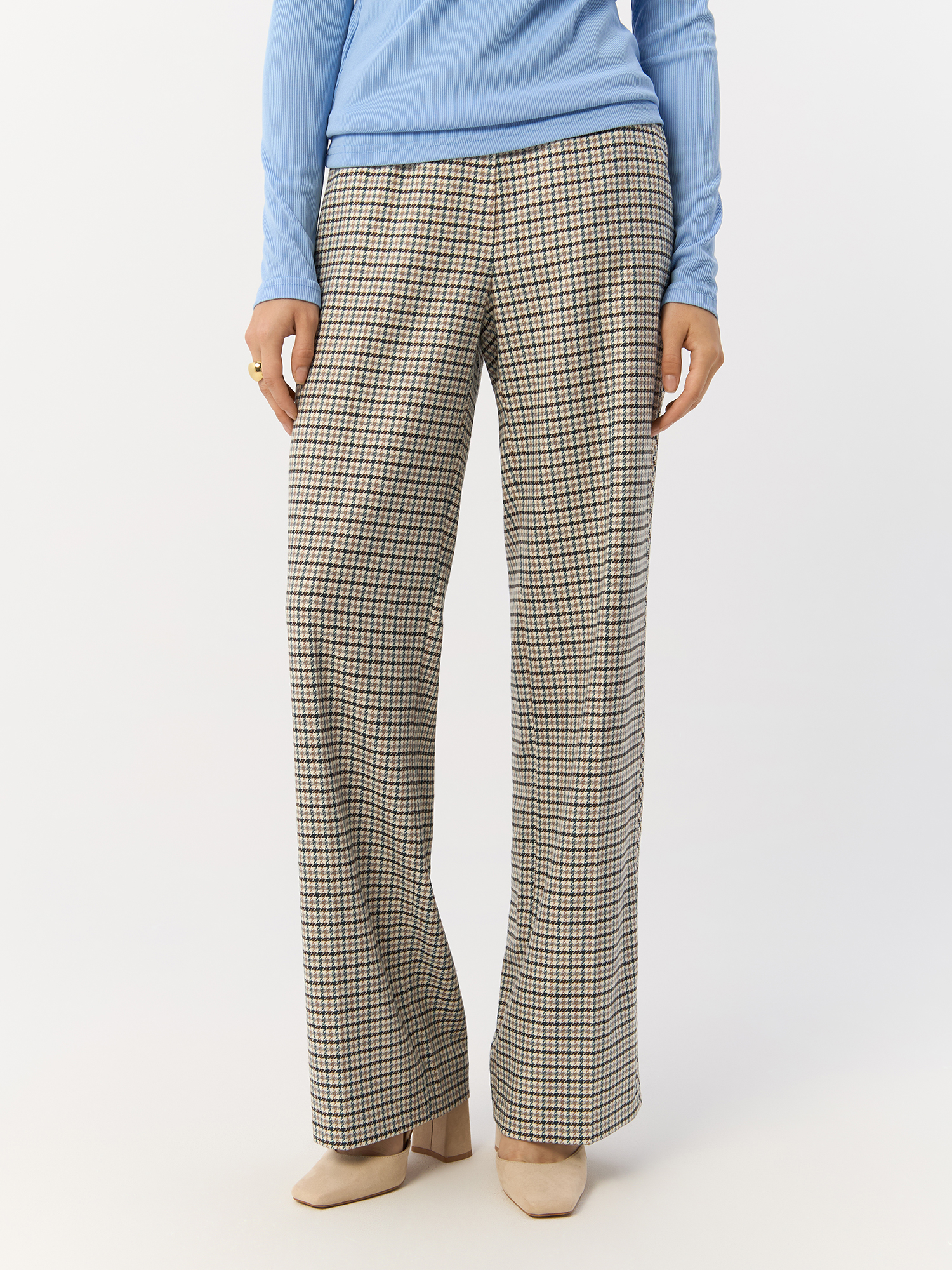 

Брюки женские Gerry Weber 220046-31327-9055-36 бежевые 36, Бежевый, 220046-31327