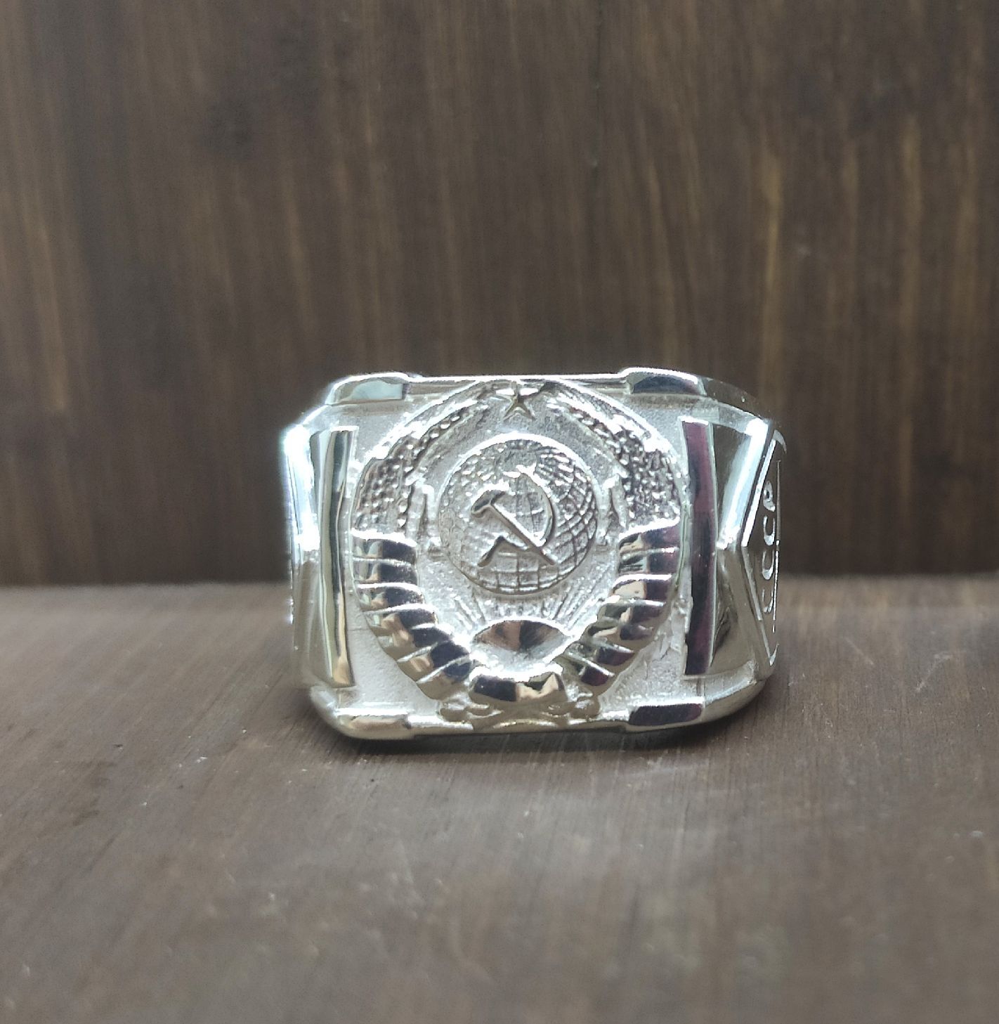 

Кольцо из серебра р.  Ювелир ПСССР, ПСССР