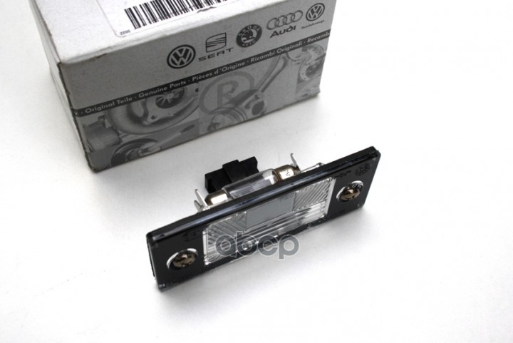 

Фонарь Освещения Номерного Знака VAG 1J5 943 021 D