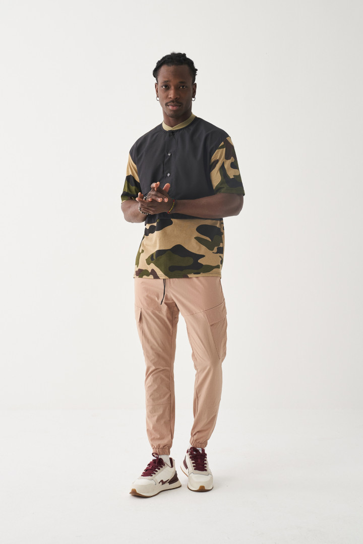 

Футболка мужская King Brich T-SHIRT1179 разноцветная M (товары доставляются из-за рубежа), T-SHIRT1179