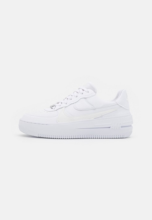 

Кеды женские Nike Af1 Plt.Af.Orm белые 37.5 EU (доставка из-за рубежа), Белый, Af1 Plt.Af.Orm