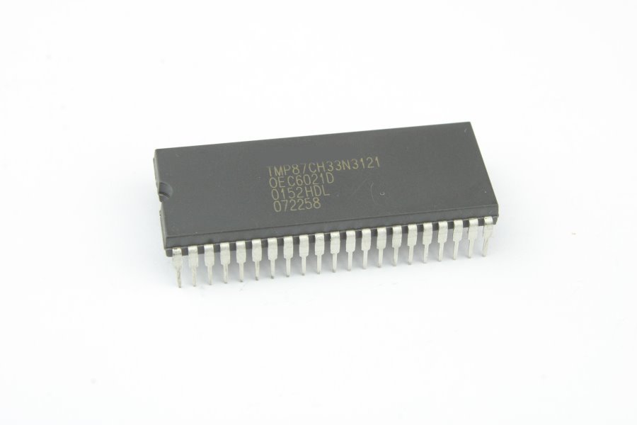 

Микросхема TMP87CH33N-3121