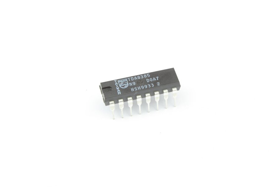 

Микросхема TDA8385