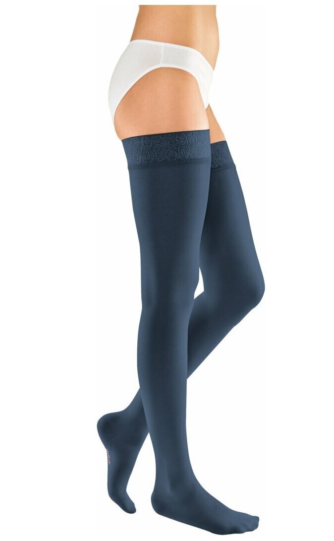 Компрессионные чулки Medi mediven elegance для широкого бедра малая темно-синие р-р 6 8500₽
