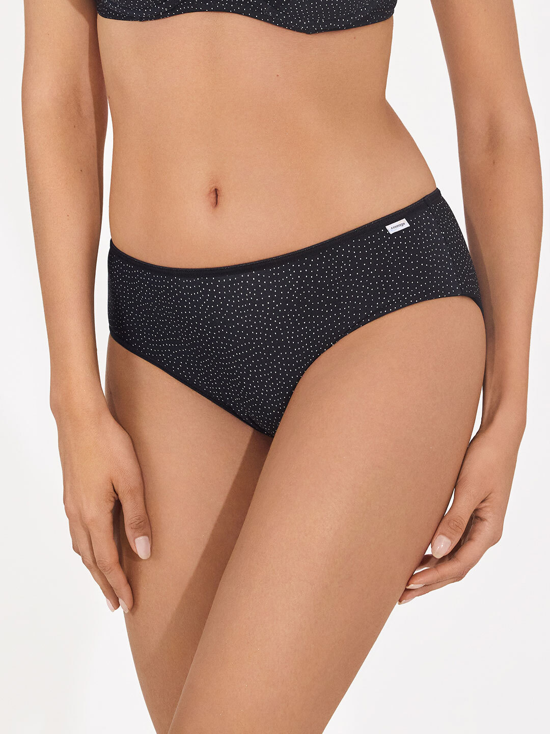 Трусы женские Palmetta 34Т-3 черные 96 1430₽