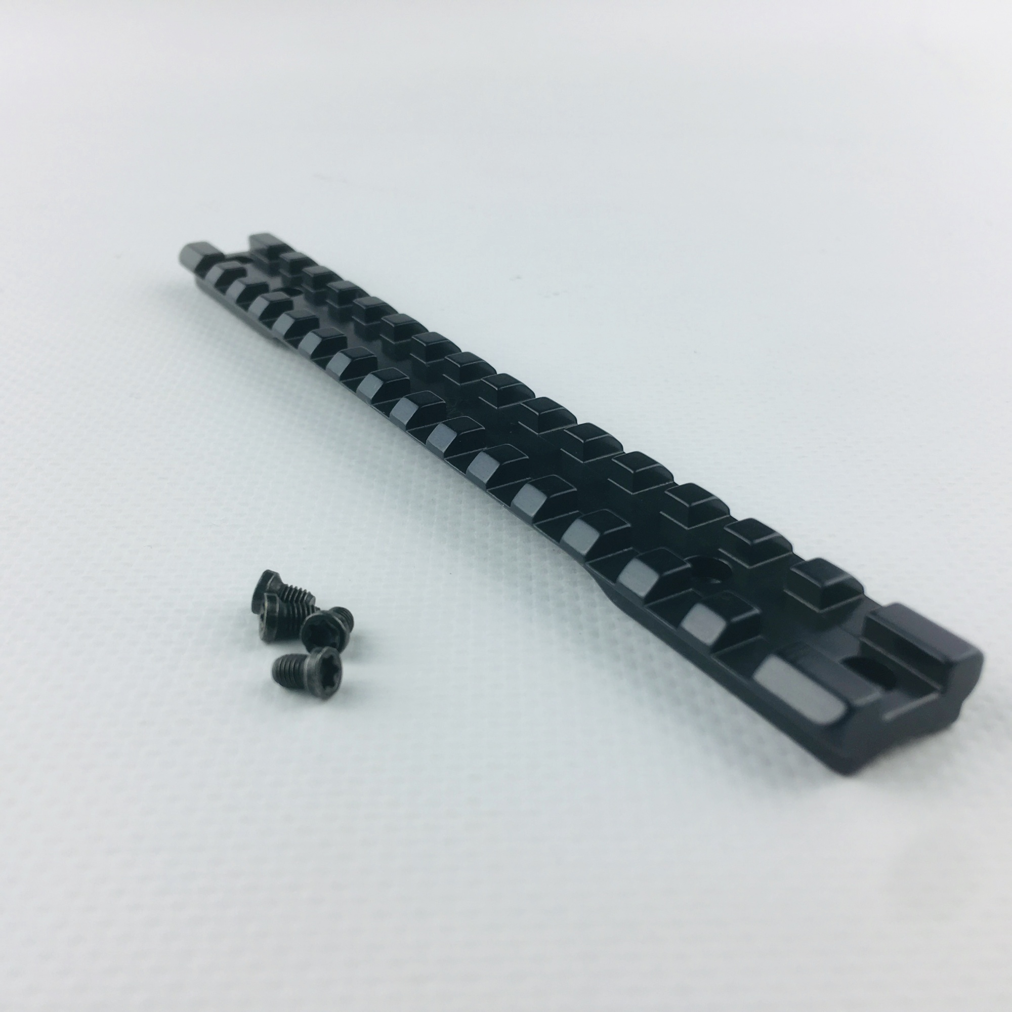 

Планка Rusan Picatinny Roessler Titan 3/Titan 6 (010-17), 00012181
