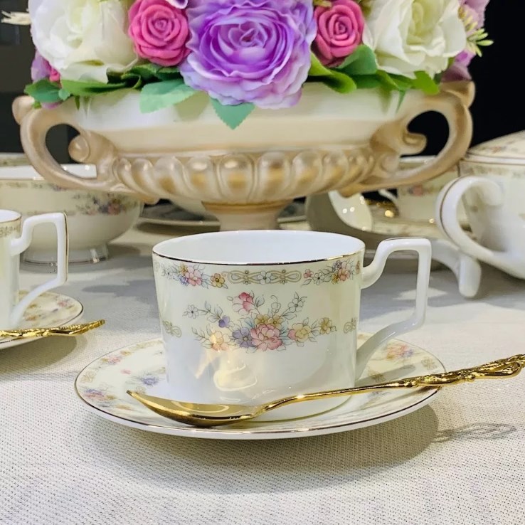 

Чайный набор 12пр. FLEUR в под.уп. Костяной фарфор 145-319 118-145-319, Белый