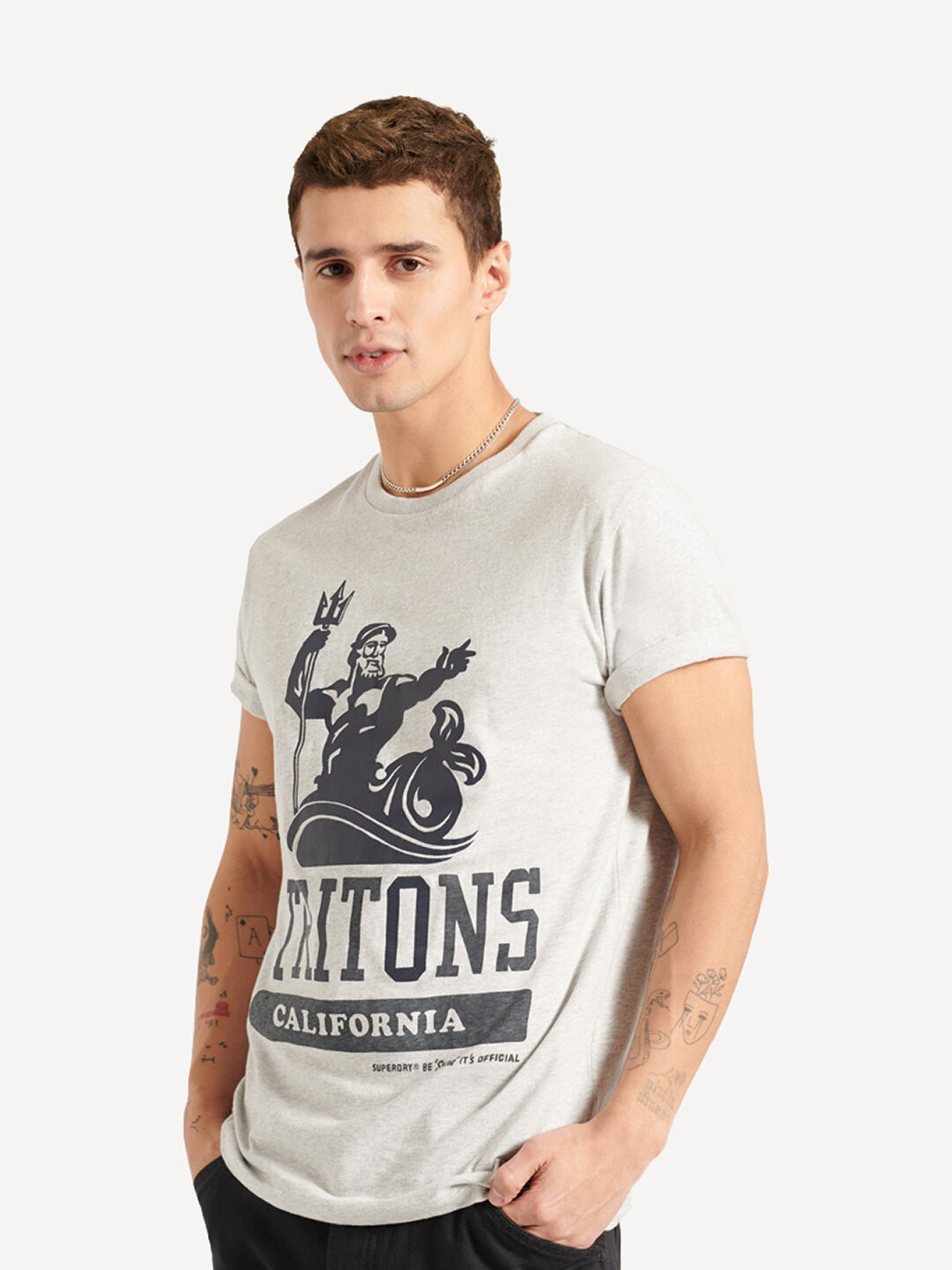 

Футболка мужская Superdry OVERDYE COLLEGIATE STATE TEE серая M, OVERDYE COLLEGIATE STATE TEE