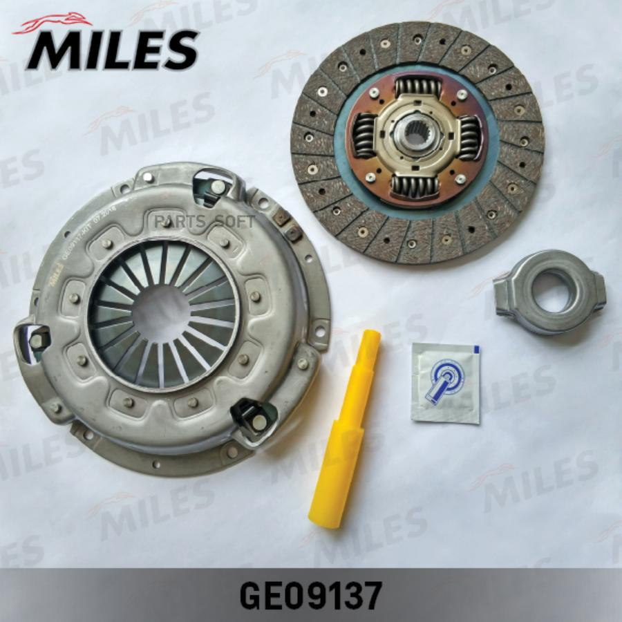 Сцепление Miles Ge09137 (D215 Z18) Nissan Primera Miles арт. GE09137