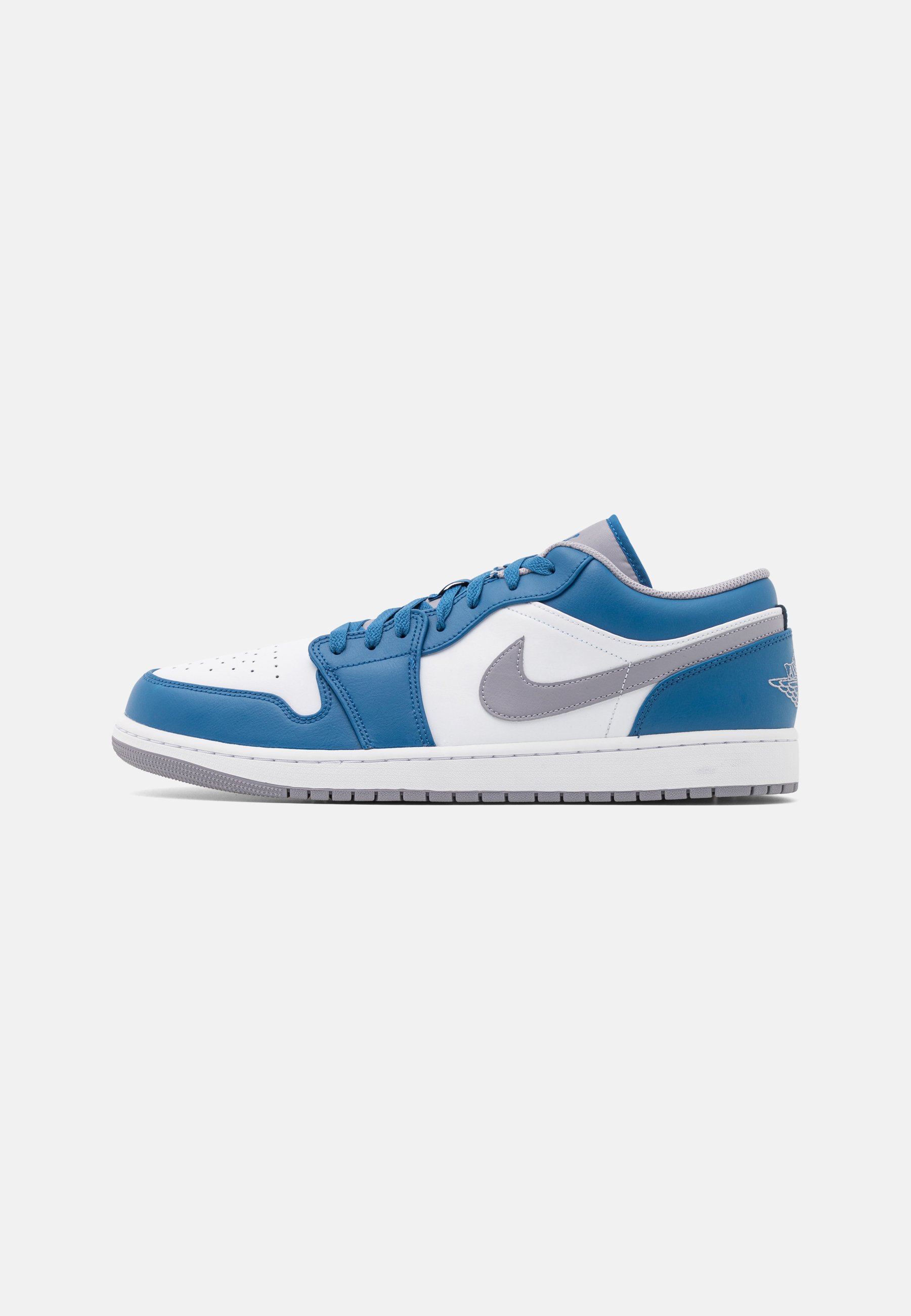 

Кеды мужские Jordan Air 1 голубые 52.5 EU (доставка из-за рубежа), Голубой, Air 1