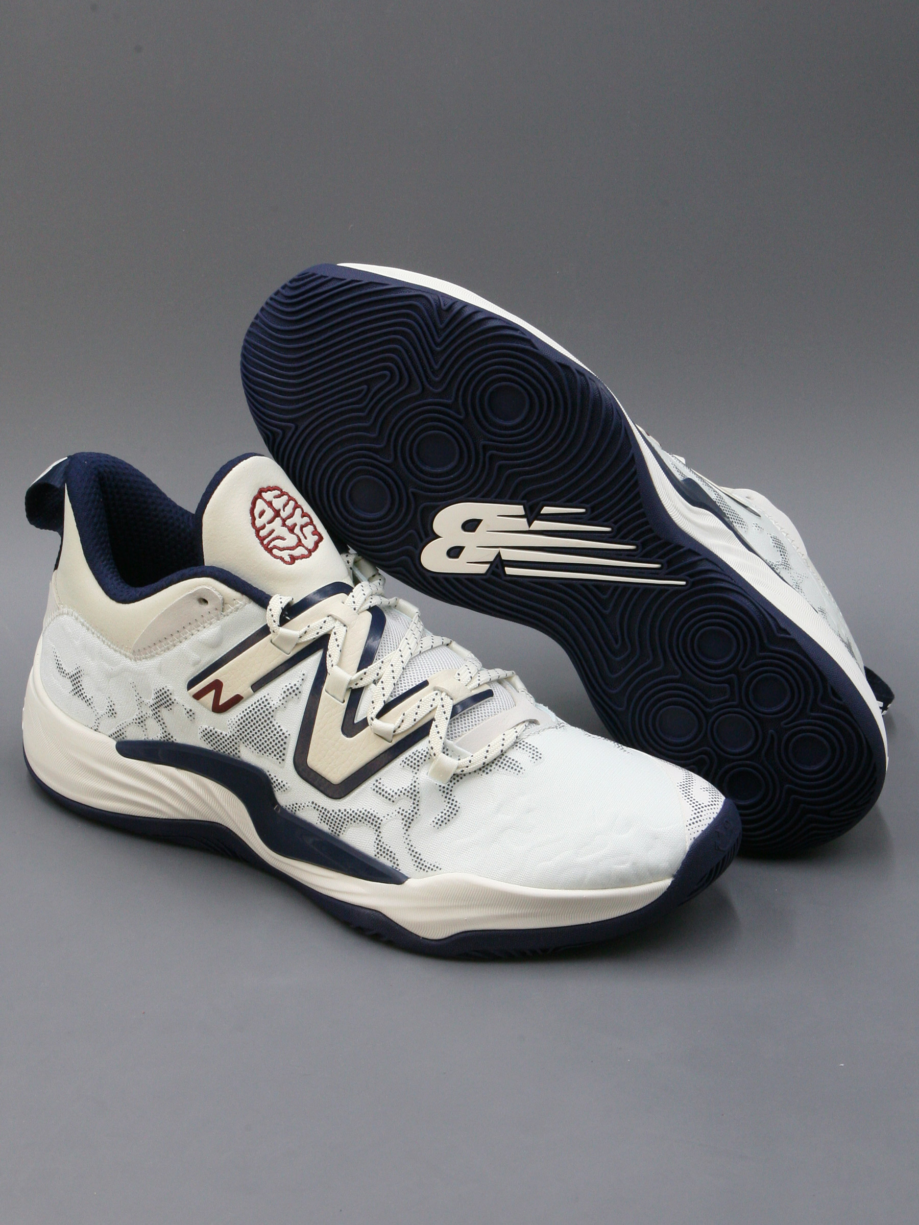 

Спортивные кроссовки унисекс New Balance TWO WXY v3 белые 11 US, Белый, TWO WXY v3