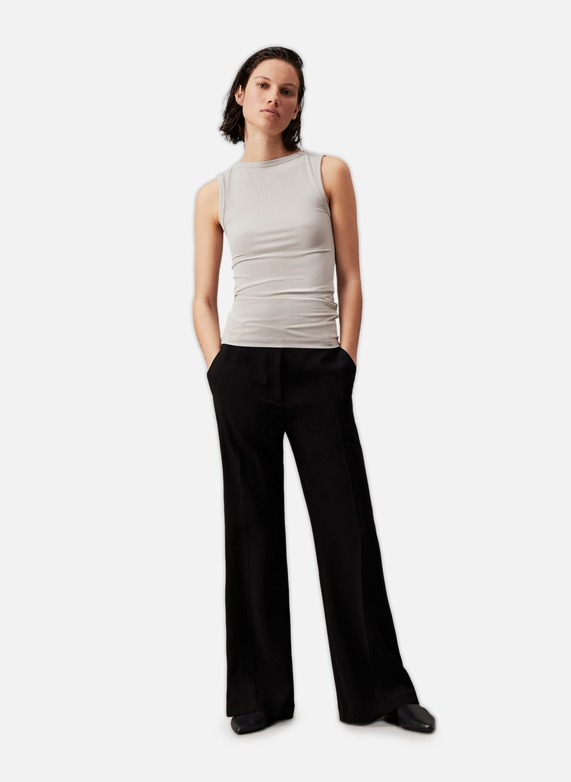 Брюки Calvin Klein для женщин чёрные-BEH 40 K20K207155 17890₽