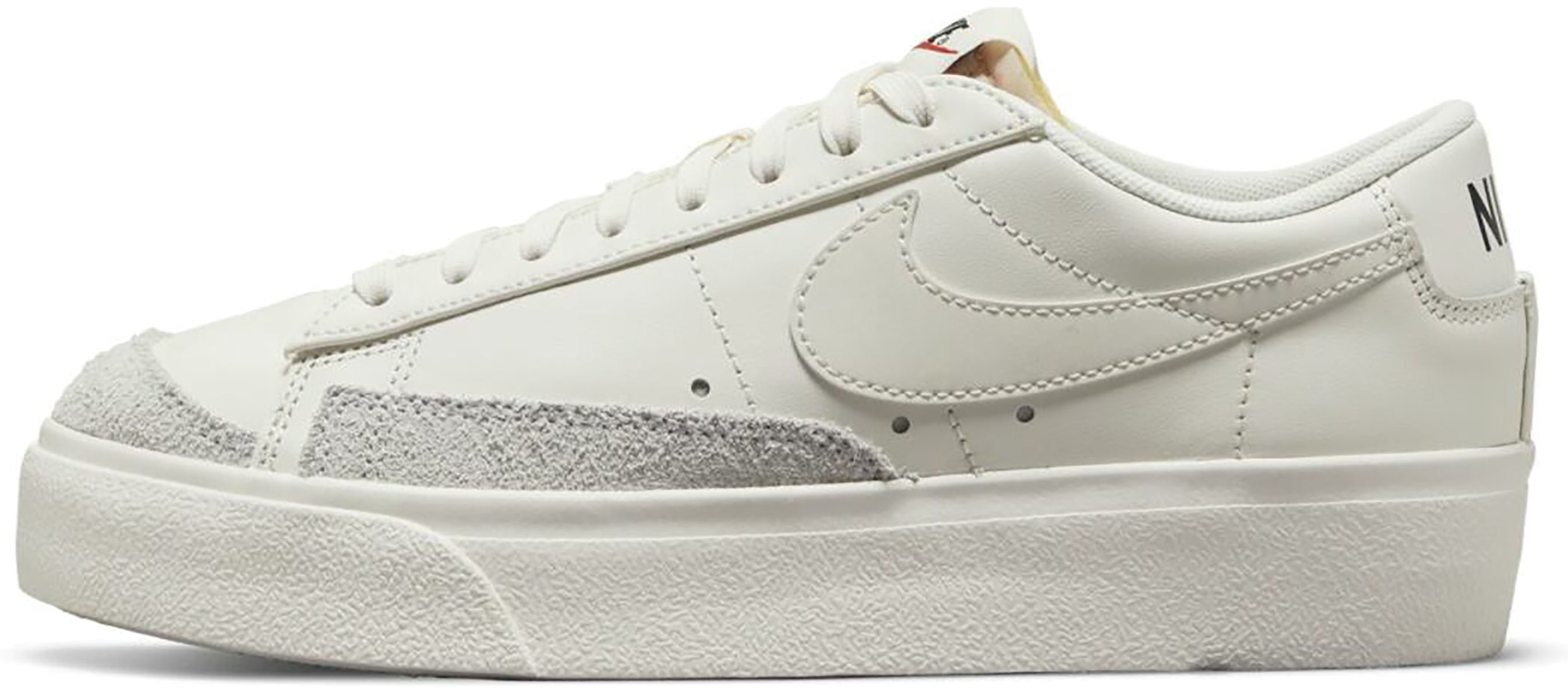 

Кеды женские Nike W Blazer Low Platform белые 6.5 US, Белый, W Blazer Low Platform