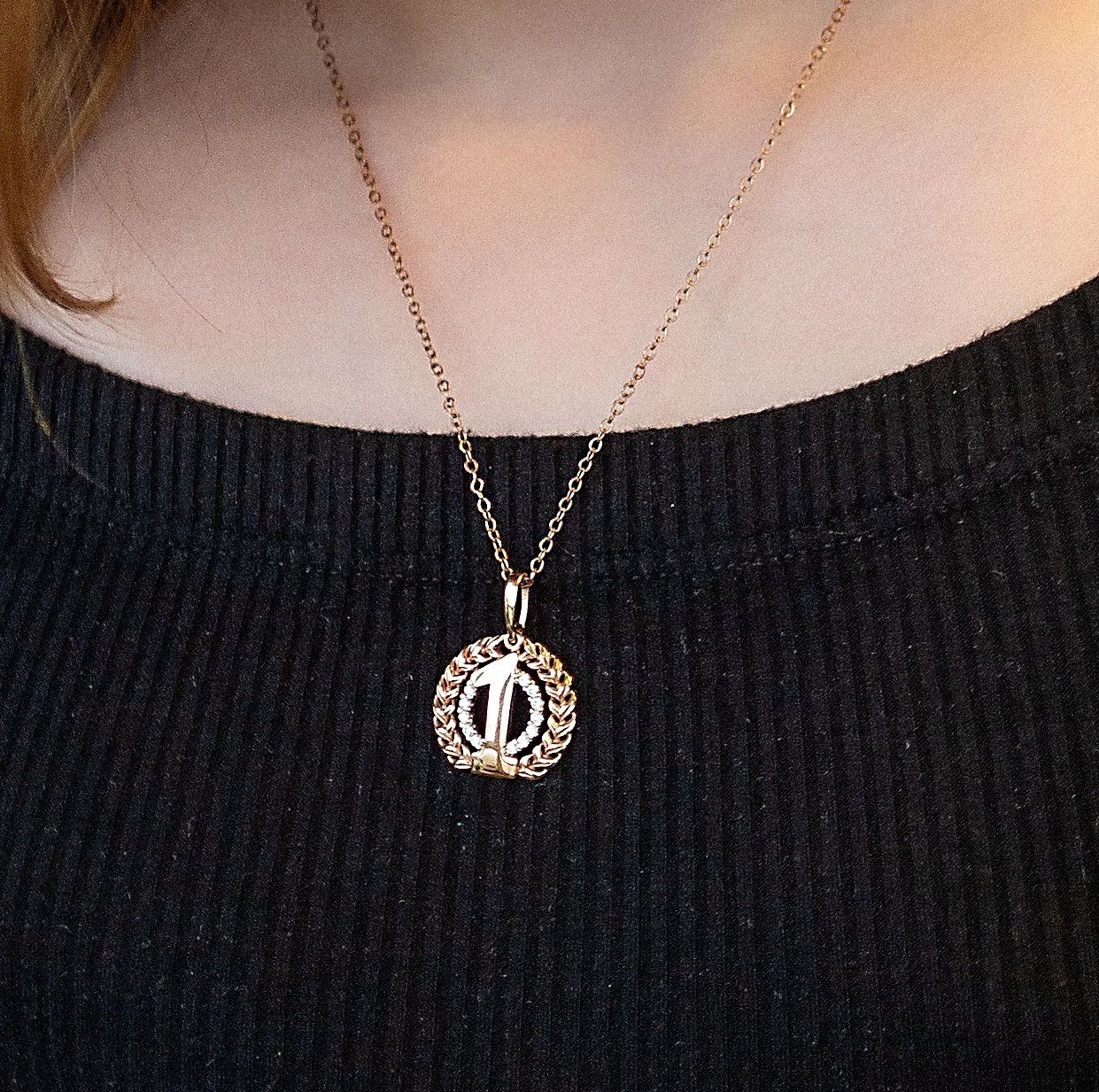 

Подвеска из серебра Mood&Spur MS Jewellery Медаль 1, Swarovski, Медаль 1