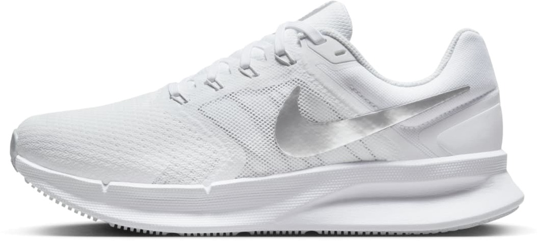 

Кроссовки женские Nike Run Swift 3 белые 8.5 US, Белый, Run Swift 3