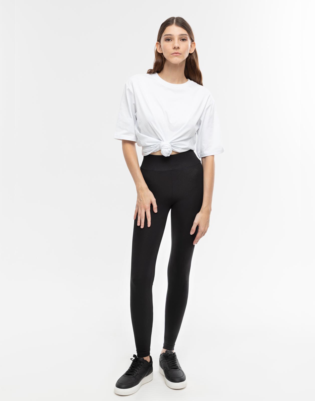   СберМегаМаркет Леггинсы женские Gloria Jeans GHS007923 черные XS