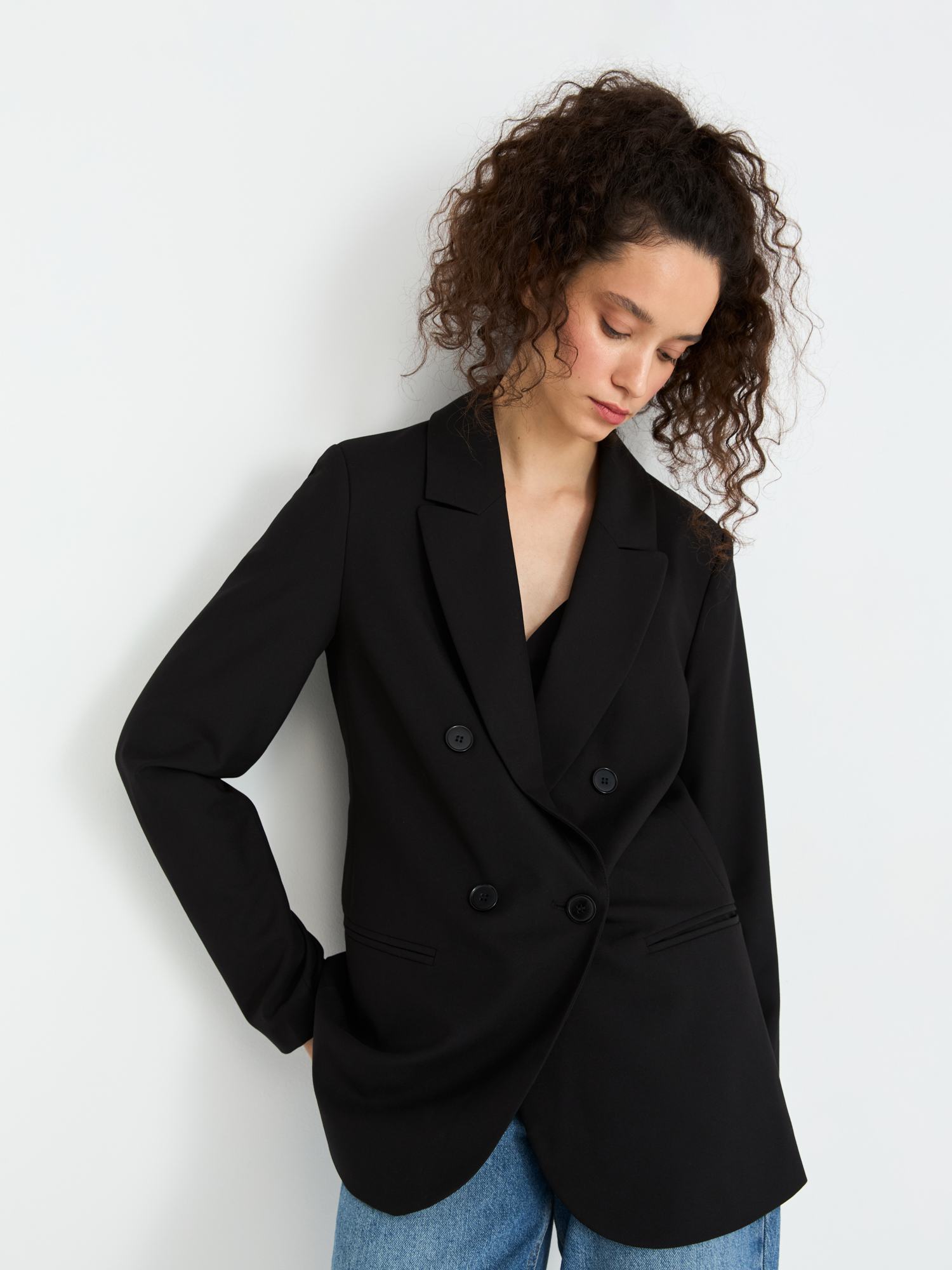 Пиджак женский Arive 289 черный XS 6190₽