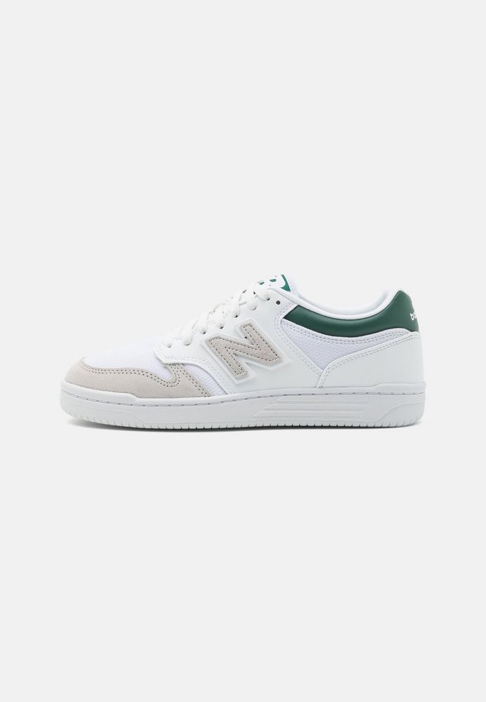 

Кеды унисекс New Balance NE215O05F белые 39.5 EU, Белый, NE215O05F