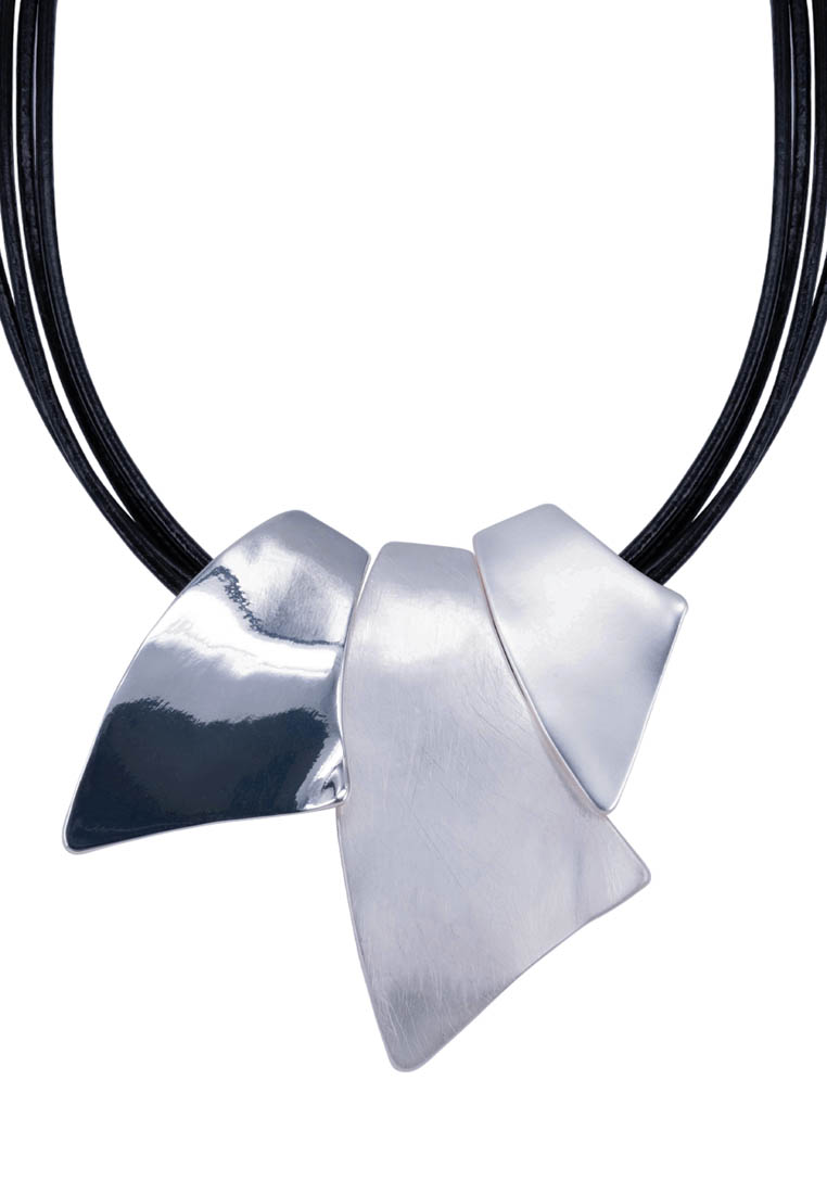 

Колье из бижутерного сплава/натуральной кожи 45 см OTOKODESIGN 11-56654, 11-56654