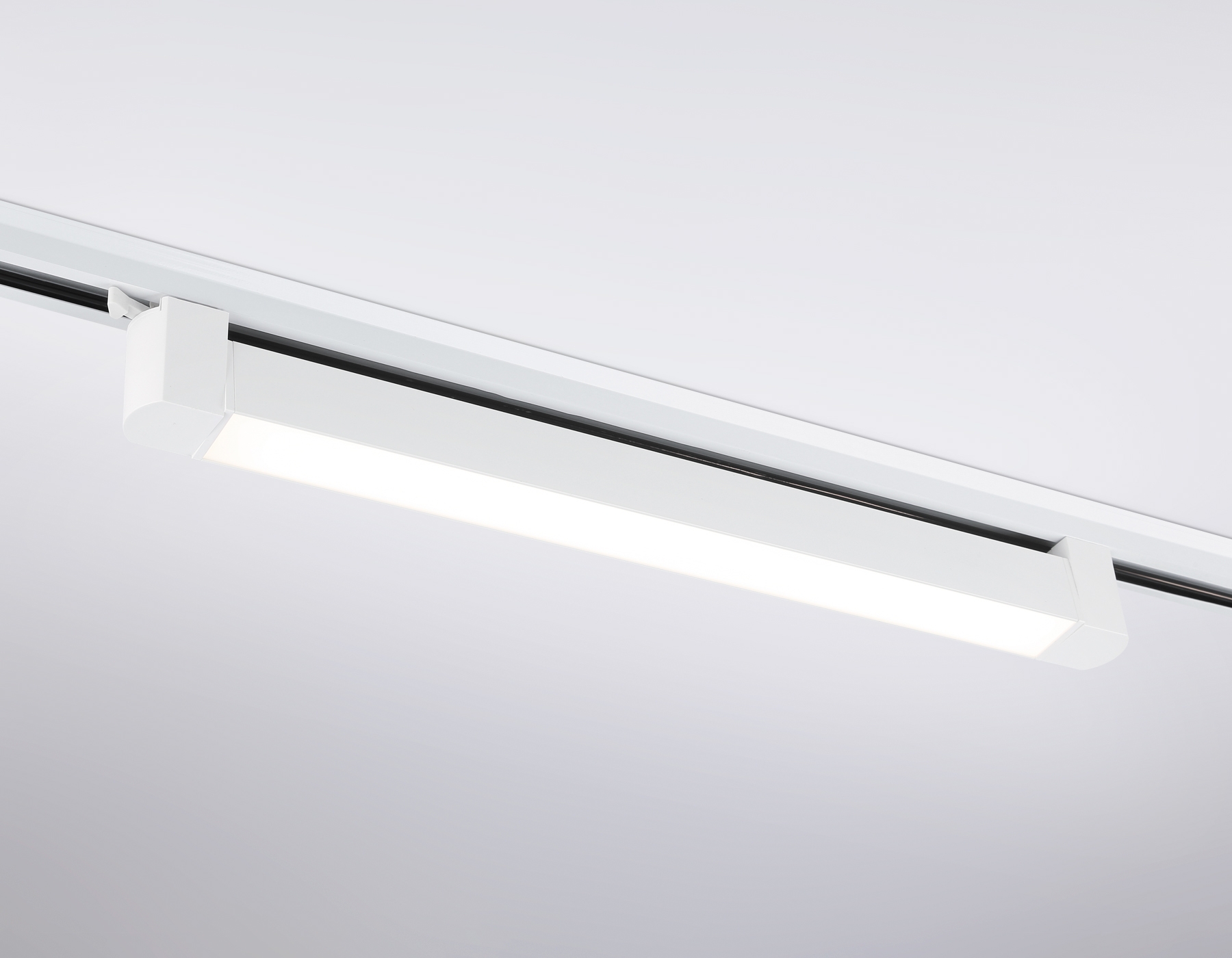 

Трековый светильник TRACK SYSTEM GL6736 Ambrella