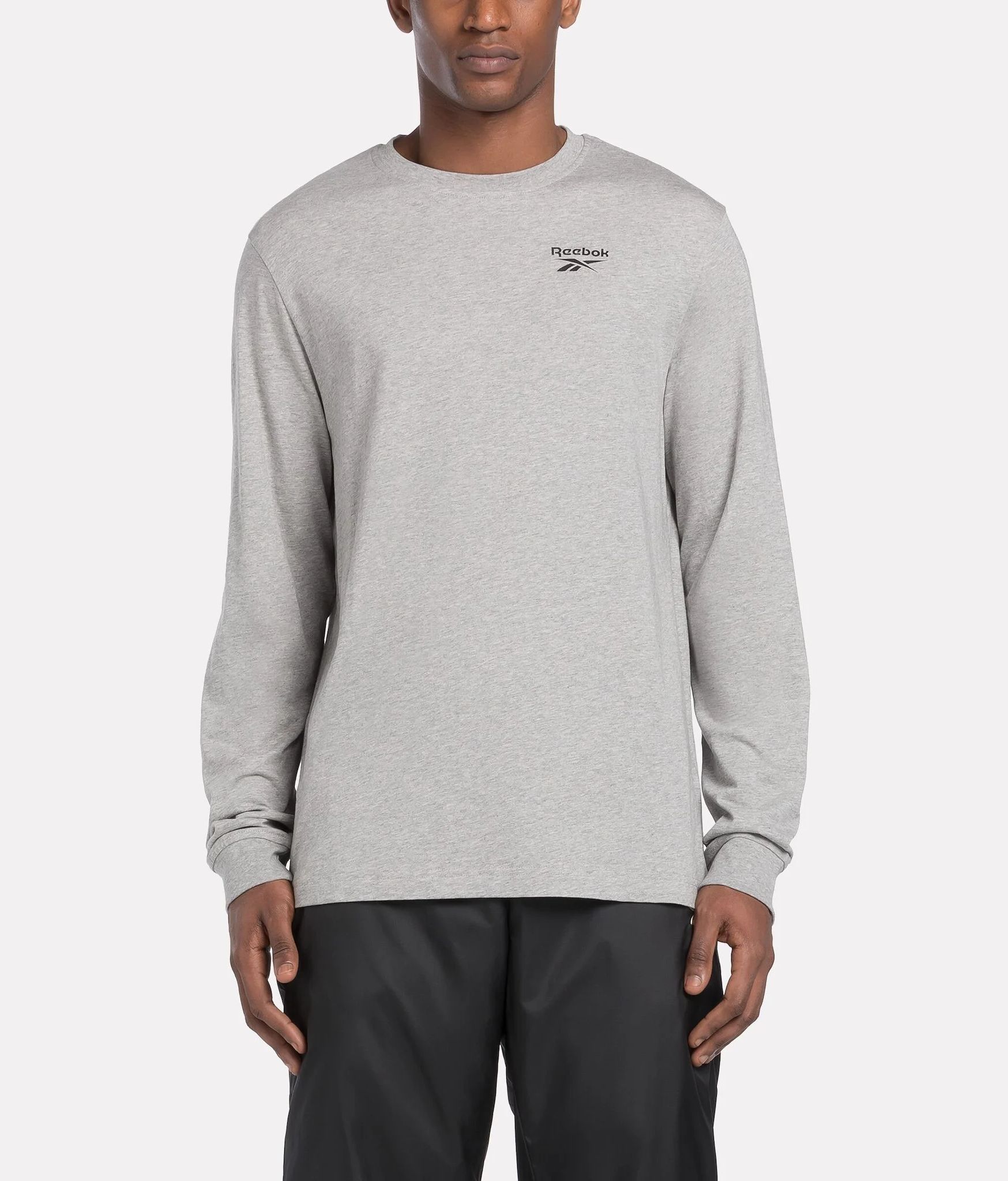 

Футболка Reebok для мужчин, серая-035, размер S, 100070998, Серый, Identity Long Sleeve T-Shirt