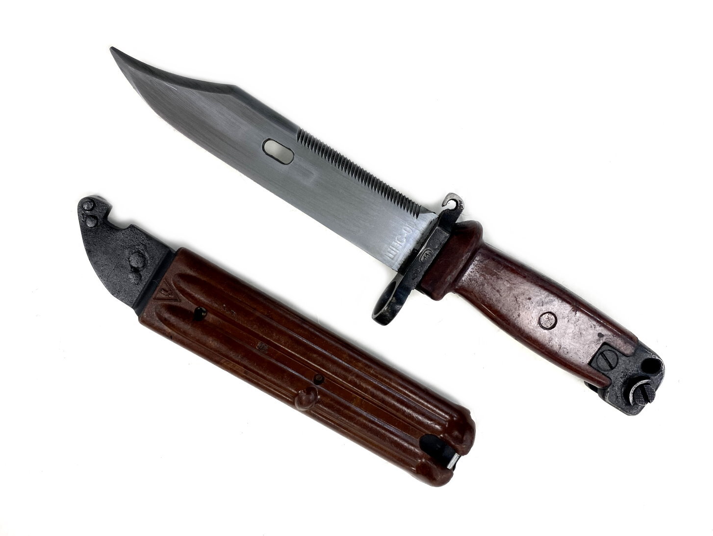 Штык нож Пашихинъ автомата Калашникова АК 74 6х4, коричневые ножны и рукоятка