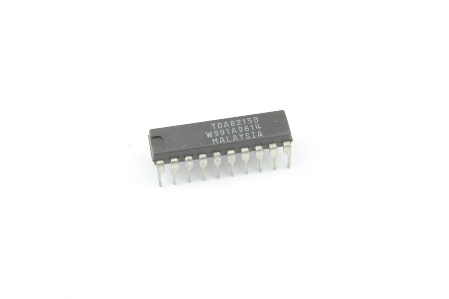 

Микросхема TDA8215B