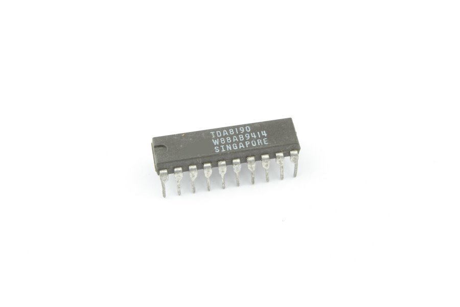 

Микросхема TDA8190