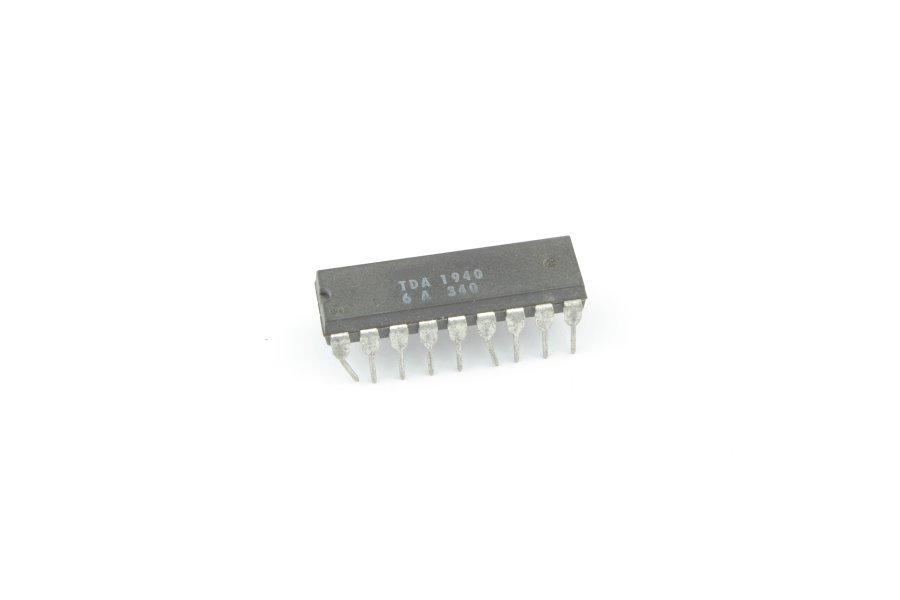 фото Микросхема tda1940 stmicroelectronics