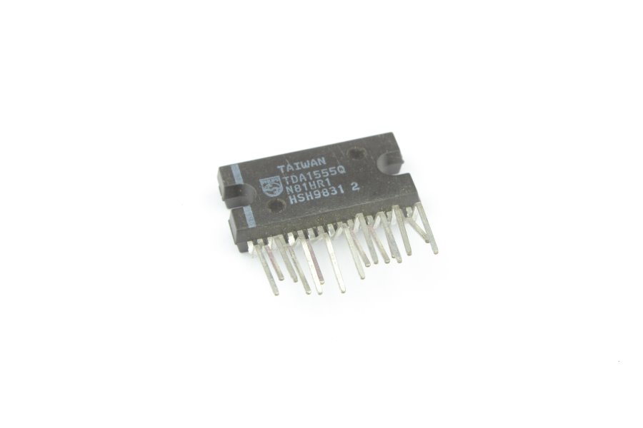 

Микросхема TDA1555Q