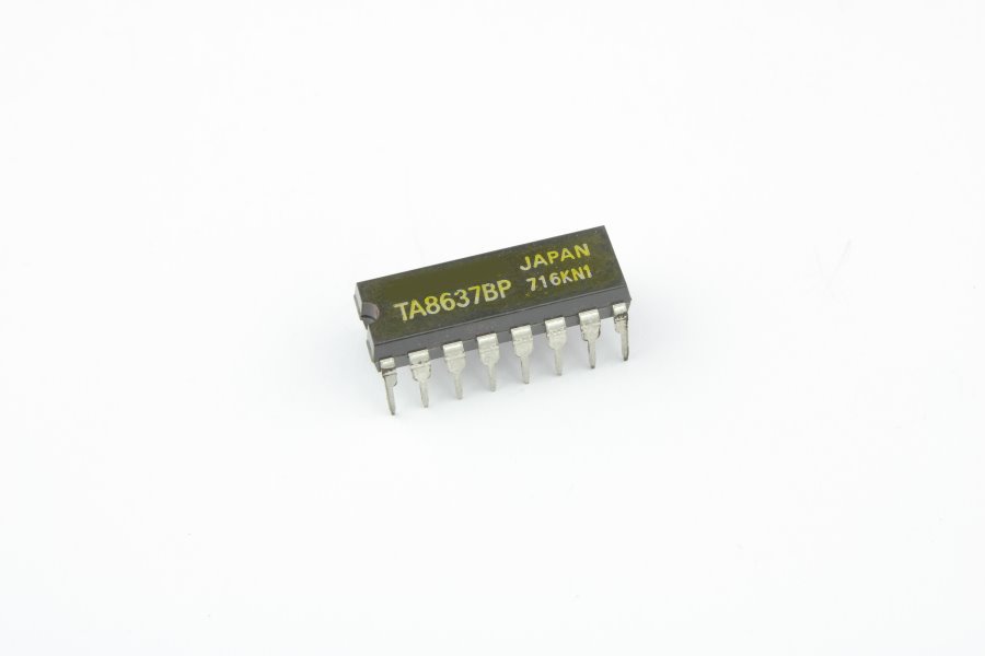 

Микросхема TA8637BP
