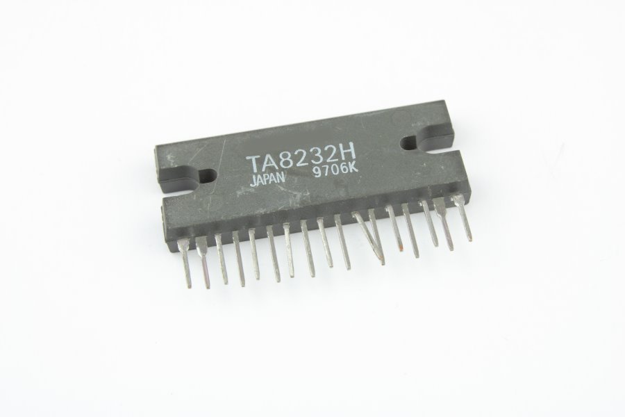 

Микросхема TA8232H