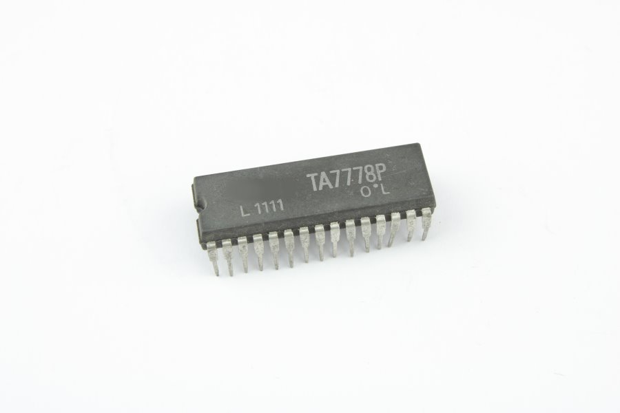 

Микросхема TA7778P