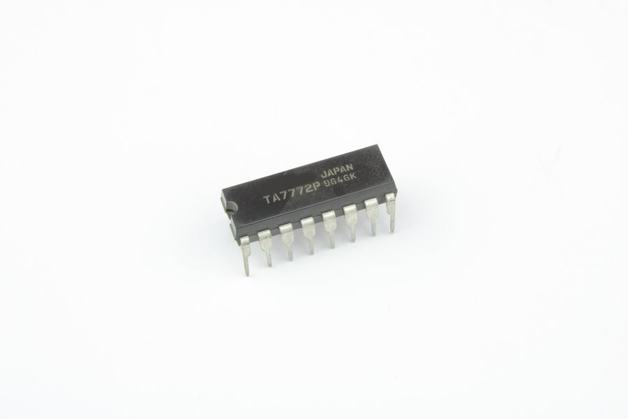 

Микросхема TA7772P