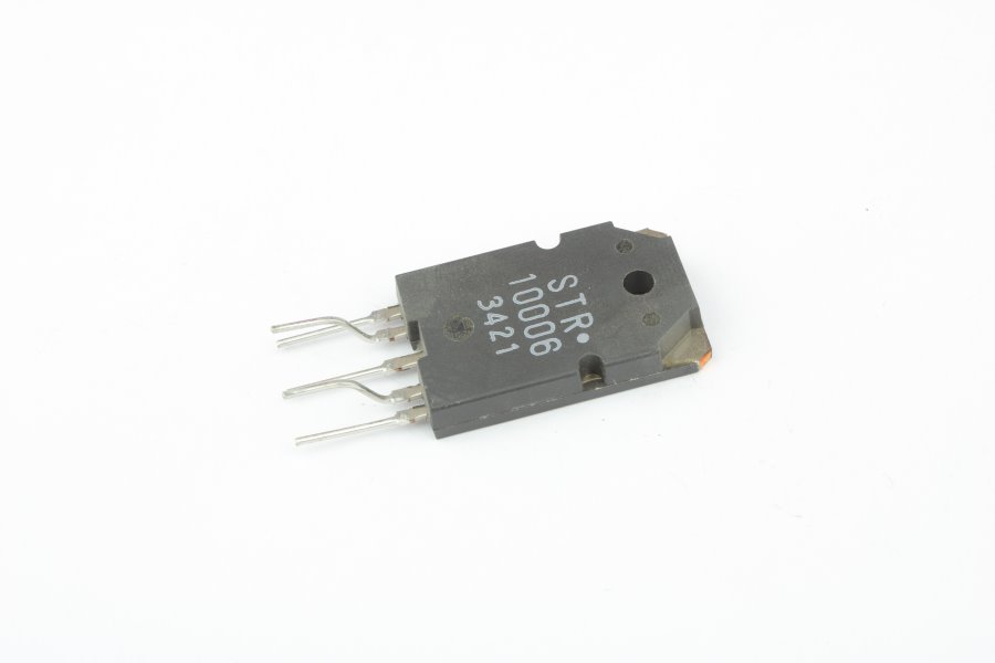 

Микросхема STR10006