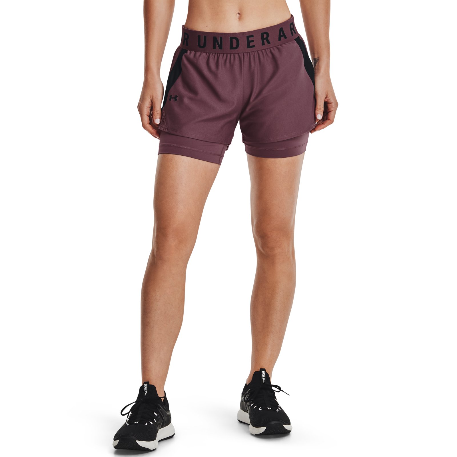 Шорты женские Under Armour 1351981-554 фиолетовые SM