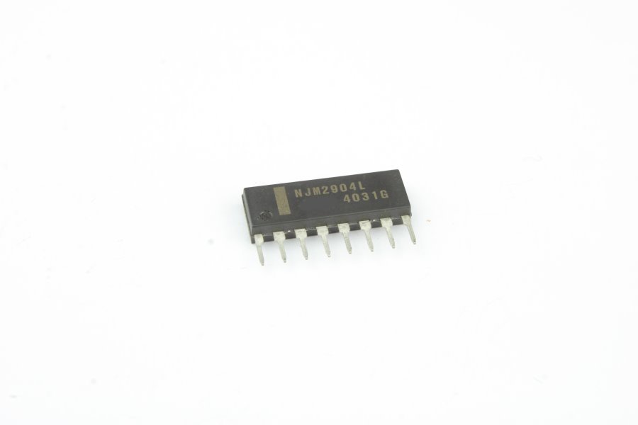 

Микросхема NJM2904L