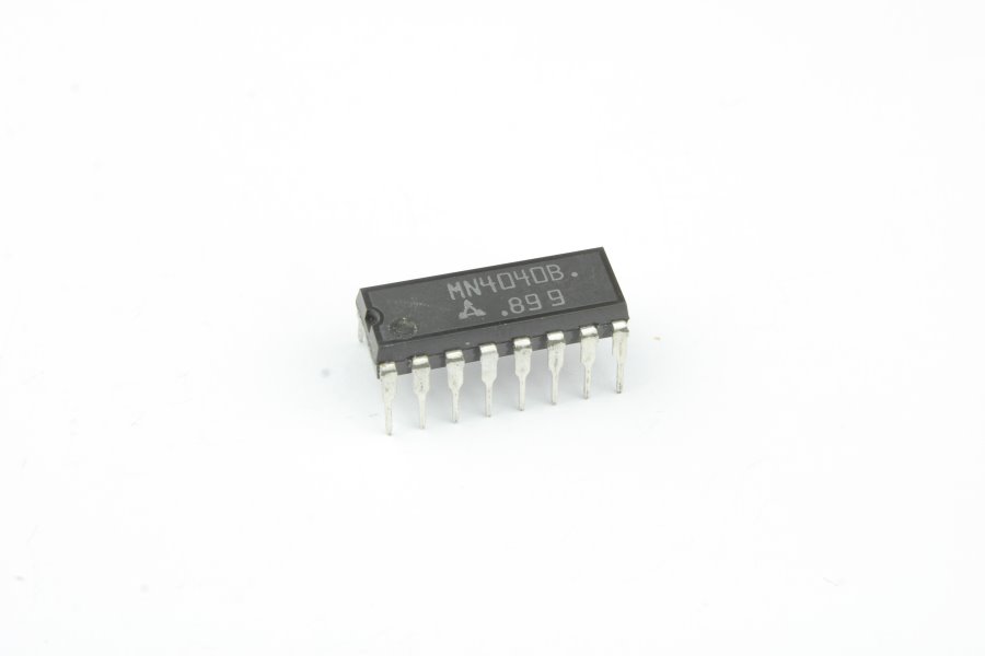 

Микросхема MN4040B