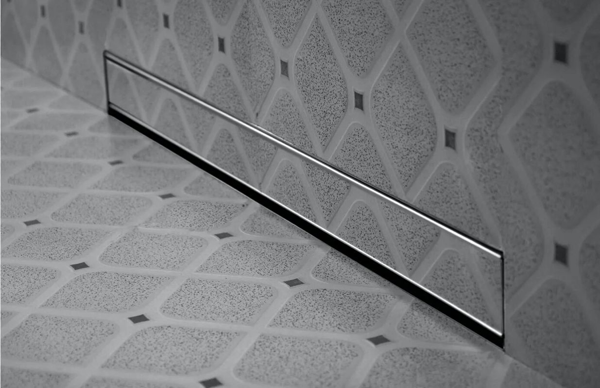 Трап-лоток стеновой для душа 600мм с горизонтальным фланцем Advantix IVR W2-600