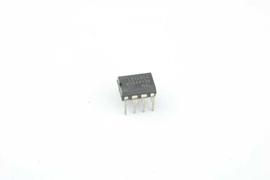 

Микросхема LS1240A
