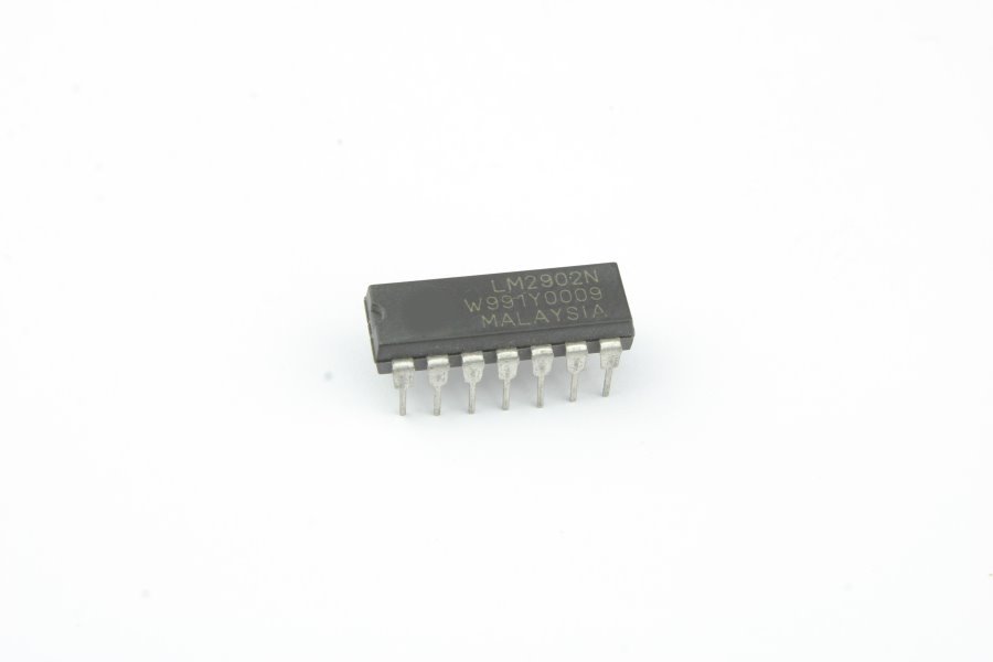 

Микросхема LM2902N