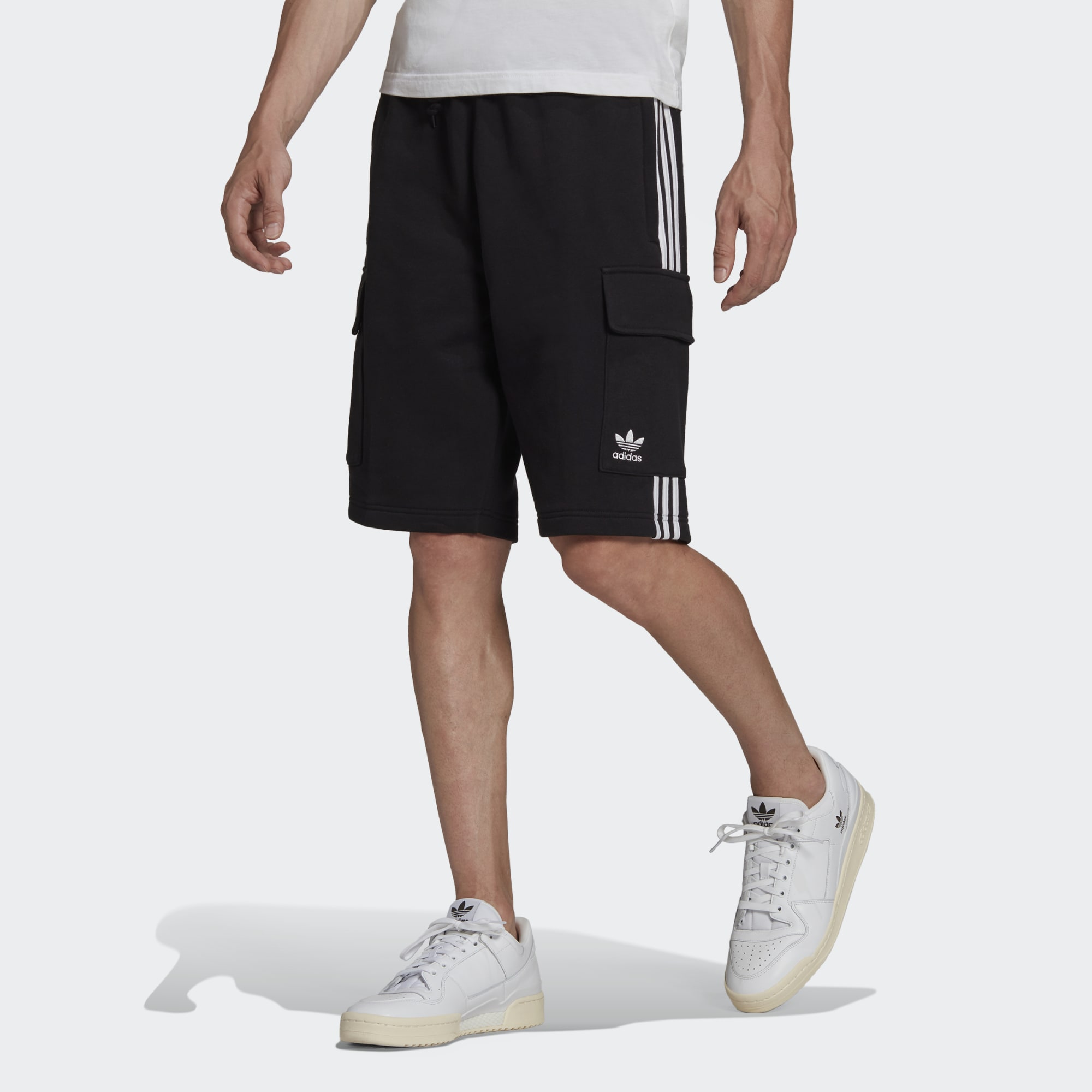 Спортивные шорты мужские Adidas HB9542 черные L