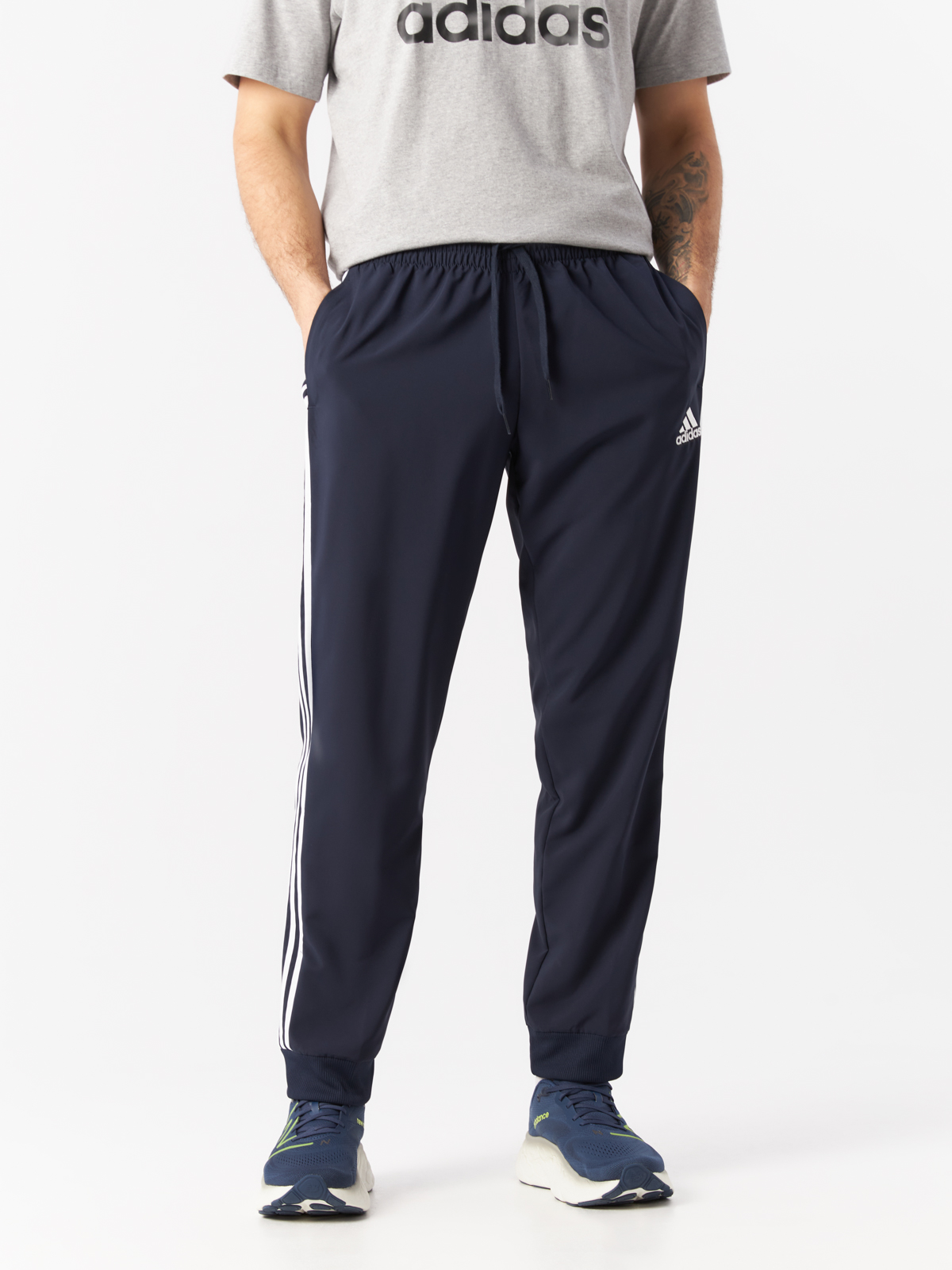 Спортивные брюки мужские Adidas GK8981 синие S
