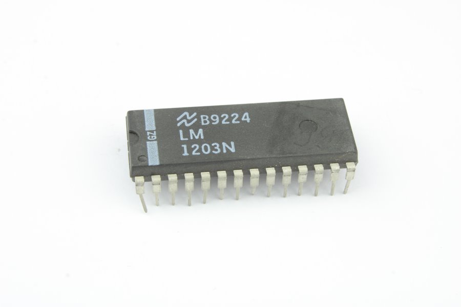 

Микросхема LM1203N