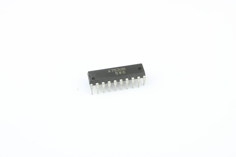

Микросхема LA7530N