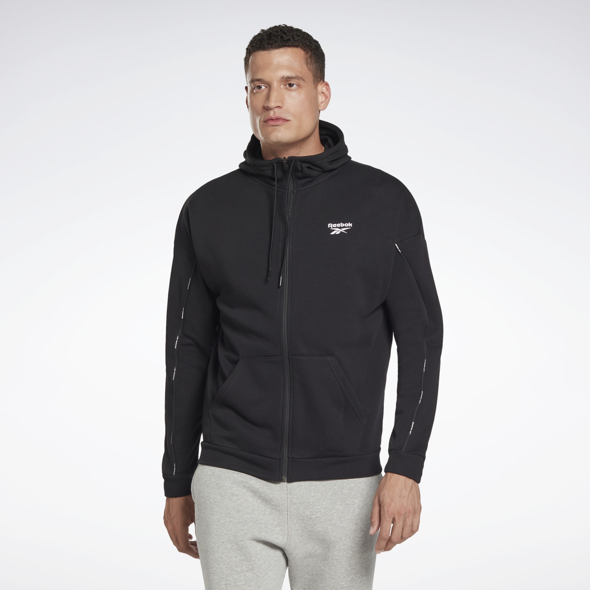 фото Толстовка мужская reebok ha1072 черная 2xl