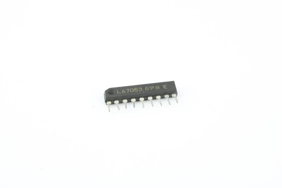 

Микросхема LA7053