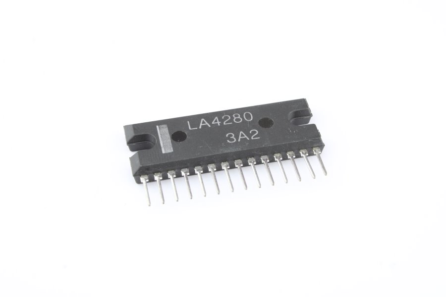 

Микросхема LA4280