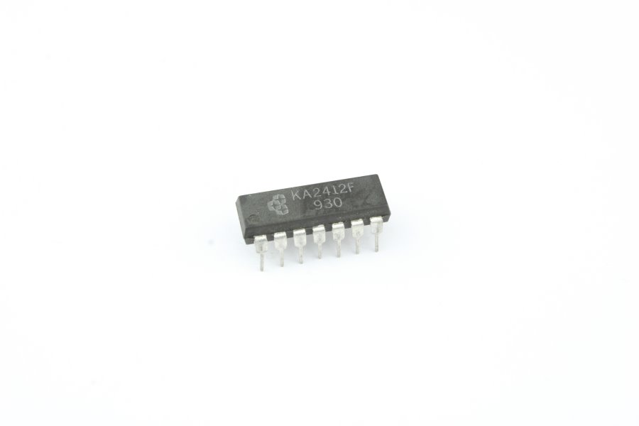 

Микросхема KA2412F
