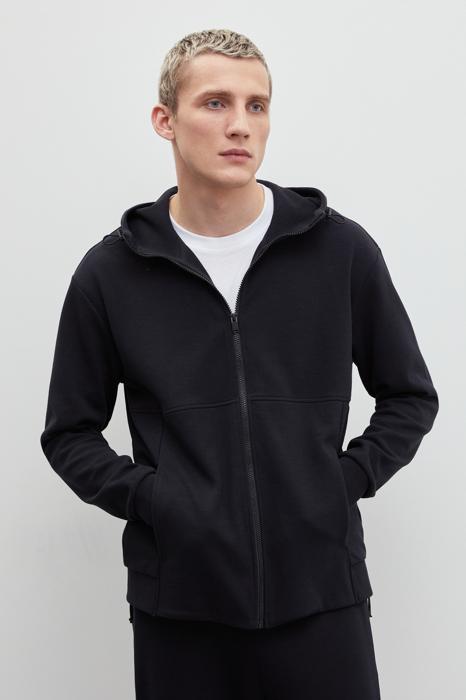 

Толстовка мужская Finn Flare FBD21052 черная 2XL, FBD21052